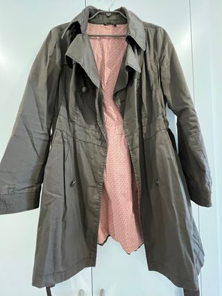 Gabardina entretiempo marrón verdoso  y rosa