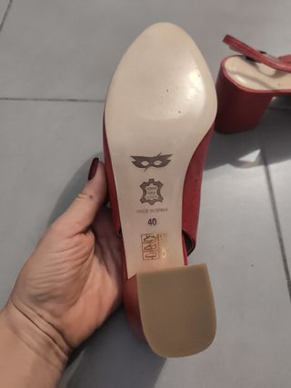 Sandalias de piel auténtica rojas