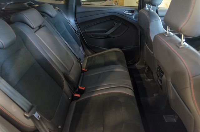 Ford Kuga 1.5 EcoB. S&S ST-Line 4x4 Aut. 176