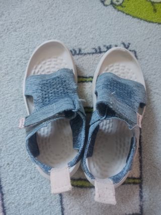 Chanclas niña Decathlon Talla 32