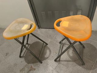 2 Taburetes Plegables Naranja y Transparente