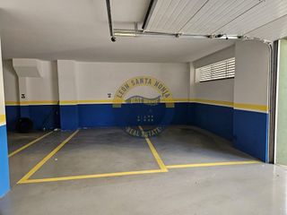 Garaje en venta en La Chantría - La Lastra en León