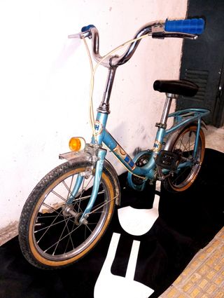 Bicicleta BH infantil azul antigua