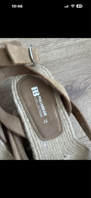 Sandalias Pull&Bear esparto marrón