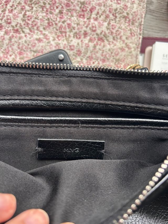 Bolso negro Mango