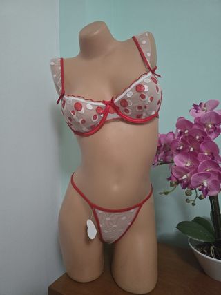 LENCERÍA SEXY. EN TALLA S Y M. CON ETIQUETA 