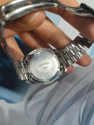 Reloj Seiko Automático Plata y Blanco