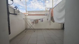 Casa 3 plantas cerca centro