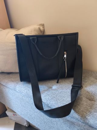 Bolso Tote Grande Negro Stradivarius