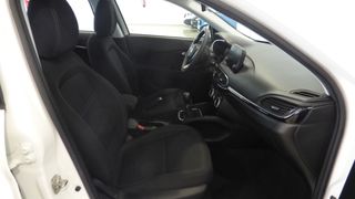 FIAT Tipo 1.0 100CV HB CITY LIFE  10/2022