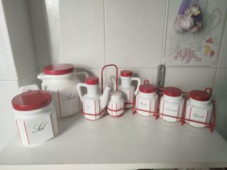 Juego especiero vintage blanco y rojo