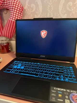 Portátil MSI Cyborg 15 Intel Core i7