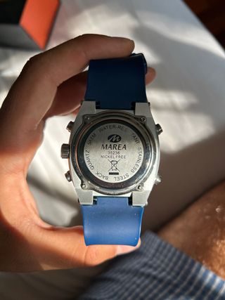 Reloj Marea Azul y Plateado
