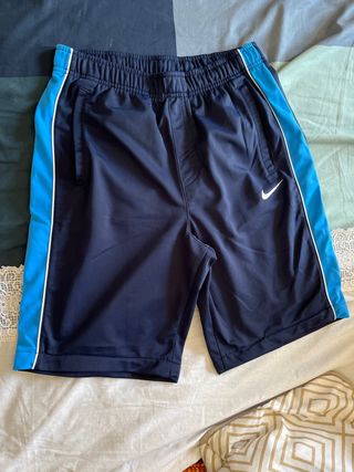 Pantalón corto deportivo Nike azul
