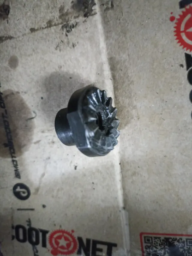 Tapa arranque Puch Maxi