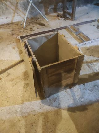 Caja de madera antigua