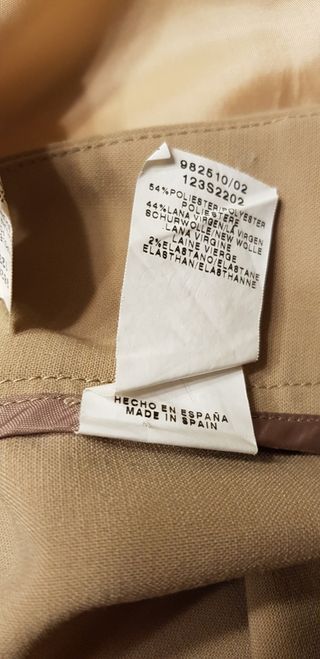 Traje pantalón Tintoreto camel.