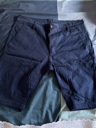 Pantalón corto azul marino