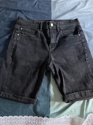 Pantalones cortos vaqueros negros