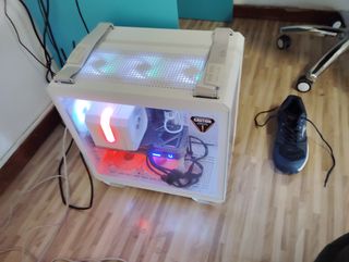Procesador AMD Ryzen 7 7700X
8 meses de uso 