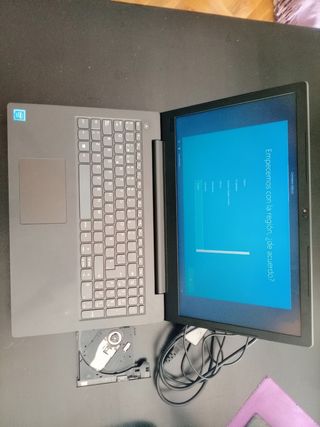 Lenovo V130 Ordenador Portátil