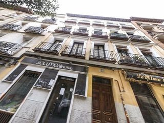 Local comercial en venta en Universidad - Malasaña en Madrid