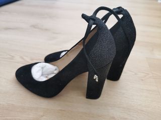 Zapatos fiesta piel negros Massimo Dutti T36