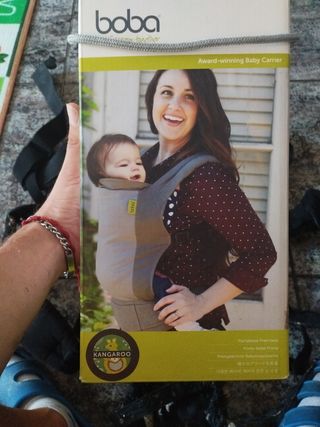 Mochila porteo Boba estrellas y lunas
