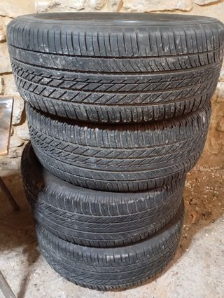 Neumáticos de 4x4 suv