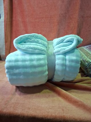 Manta sofá 220x240 sherpa verde menta