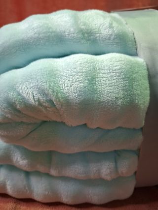 Manta sofá 220x240 sherpa verde menta