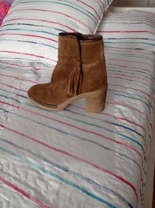 Botines Alpe Mujer Marrones Tacon.