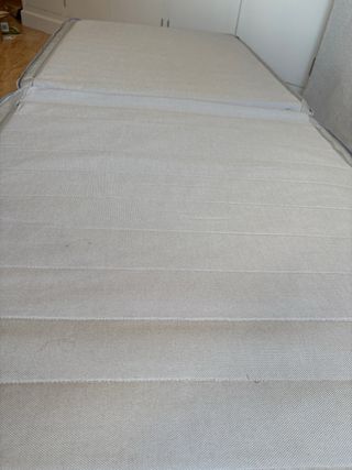Cama Puff gris con Somier Madera