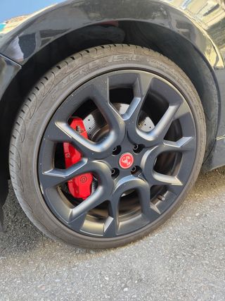 Abarth 595 2019