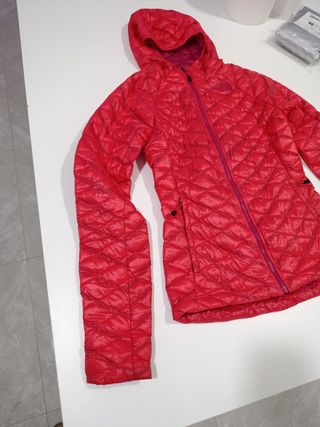 Chaqueta Niña The North Face Roja Ligera