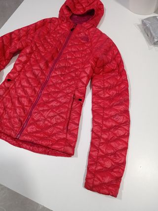 Chaqueta Niña The North Face Roja Ligera