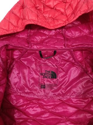 Chaqueta Niña The North Face Roja Ligera