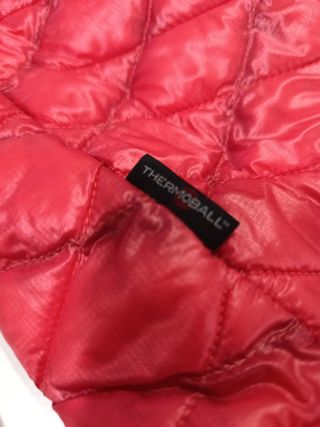 Chaqueta Niña The North Face Roja Ligera