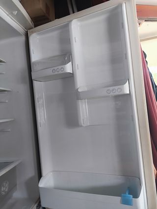 Nevera LG con congelador