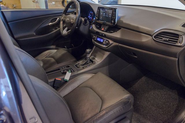 Hyundai i30  i30 1.6CRDi Style DT 136 FASTBACK