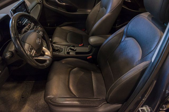 Hyundai i30  i30 1.6CRDi Style DT 136 FASTBACK