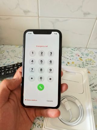 iPhone 11 64GB
En muy buen estado, se incluye caja