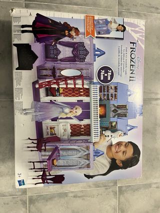 Castillo Frozen con figuras