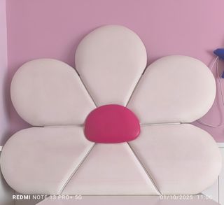 Cabecero infantil flor rosa y blanco