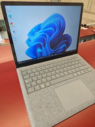 Microsoft Surface 5 13 i5 1235U Gris