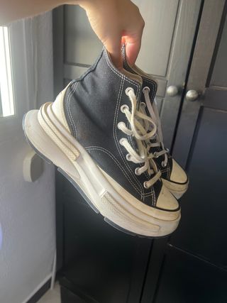 Converse Plataforma Negra y Blanca