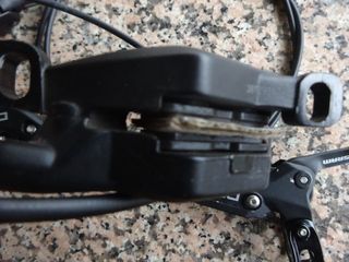 Frenos SRAM DB8 4 pistones