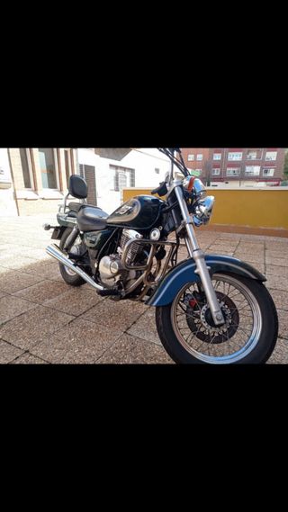 Suzuki Marauder 250cc