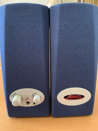 Altavoces PC Advance Azul y Beige
