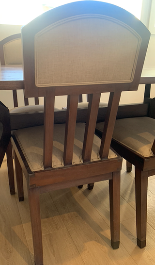 Conjunto mesa,Vitrina y sillas comedor color wenge